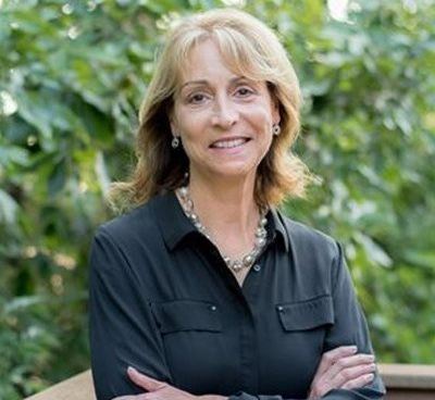 Dr. Jennifer Richard, Pediatrician, Pediatric Associates of Mt Carmel