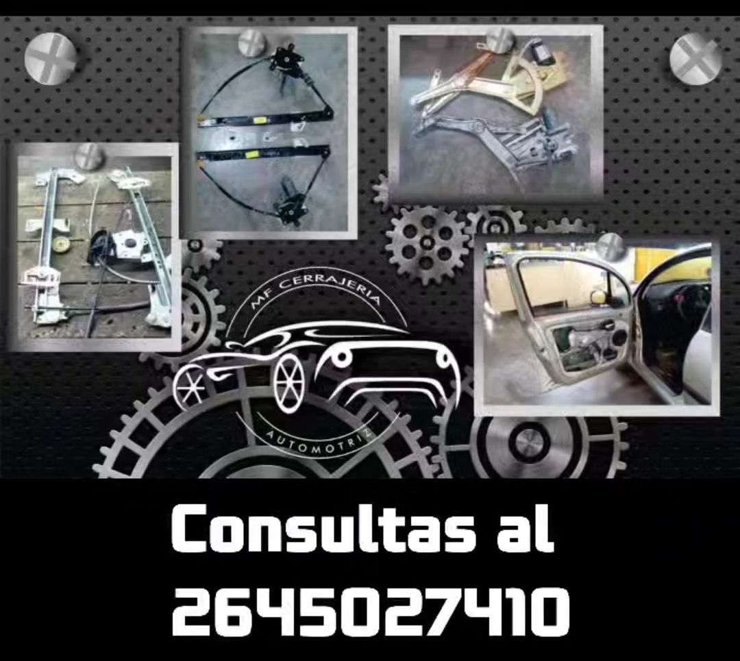 Técnico inspeccionando un componente de una máquina en un taller, con guantes puestos y sujetando un conjunto metálico.