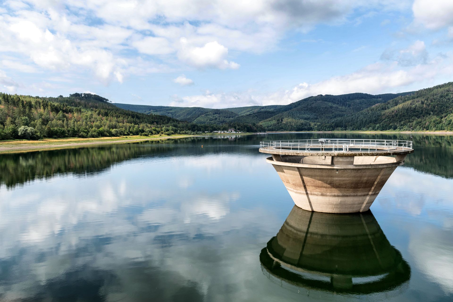Reservoir near Melton Mowbray, popular motorhome and campervan weekend spot in Leicestershire