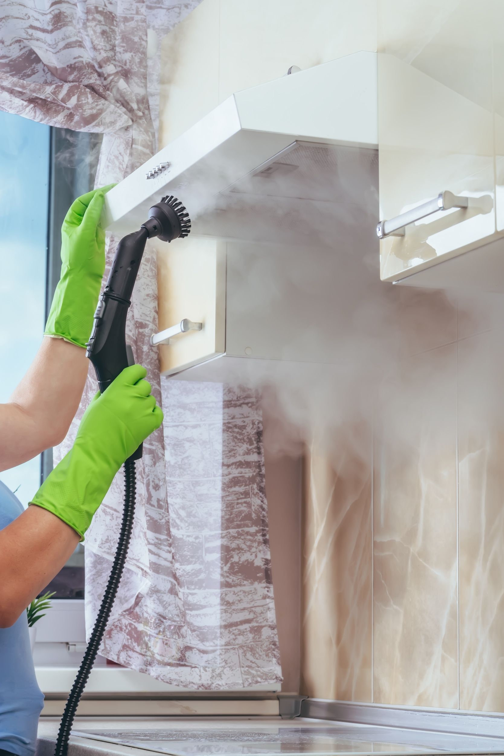 A living room filled with furniture and a fireplace.