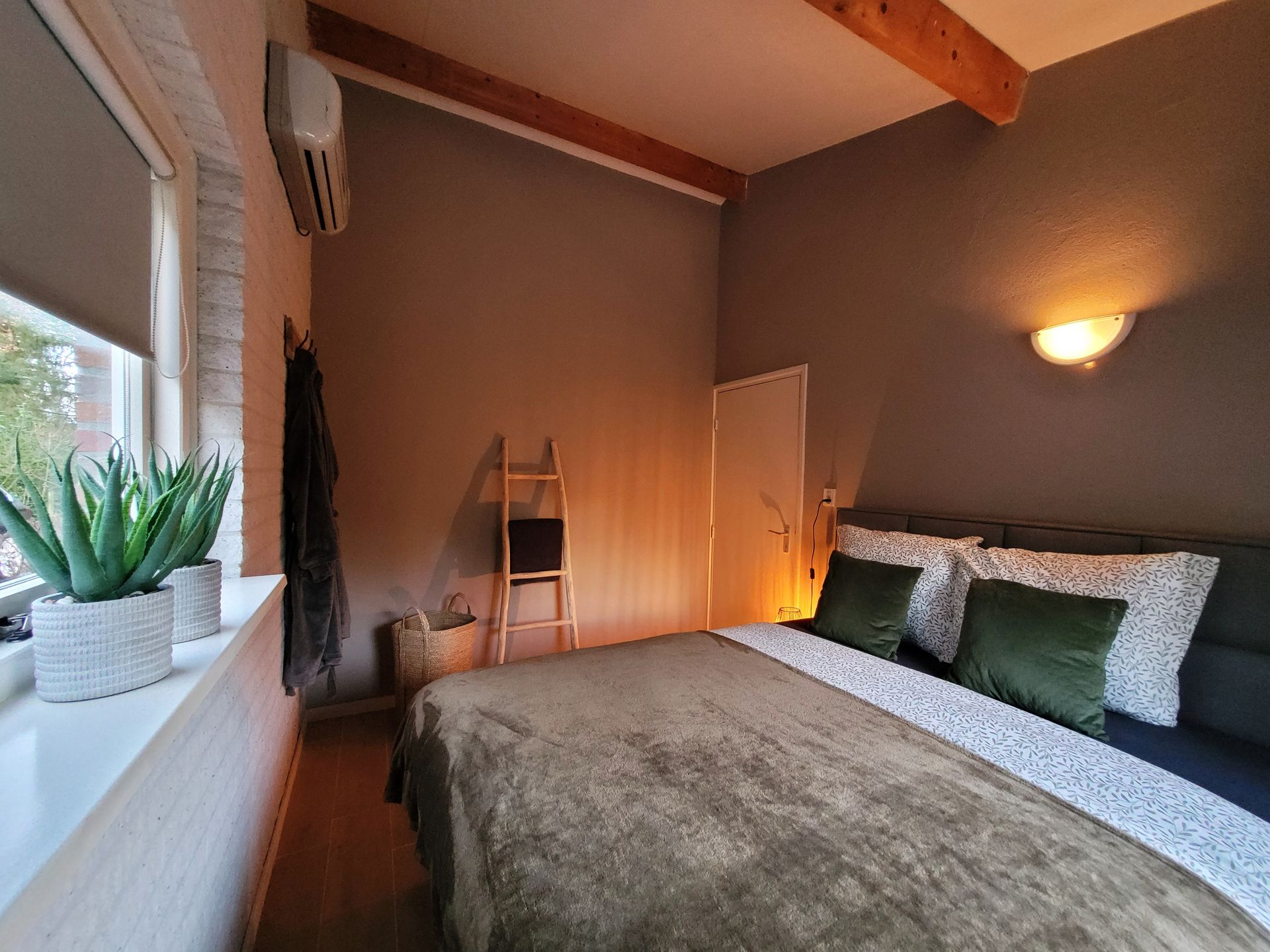 Badkamer | Modern | Douche | Toilet | Sfeervol