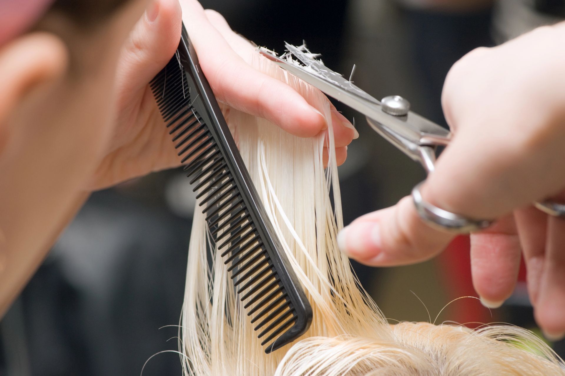  Beauty Salon in Hesperia, CA