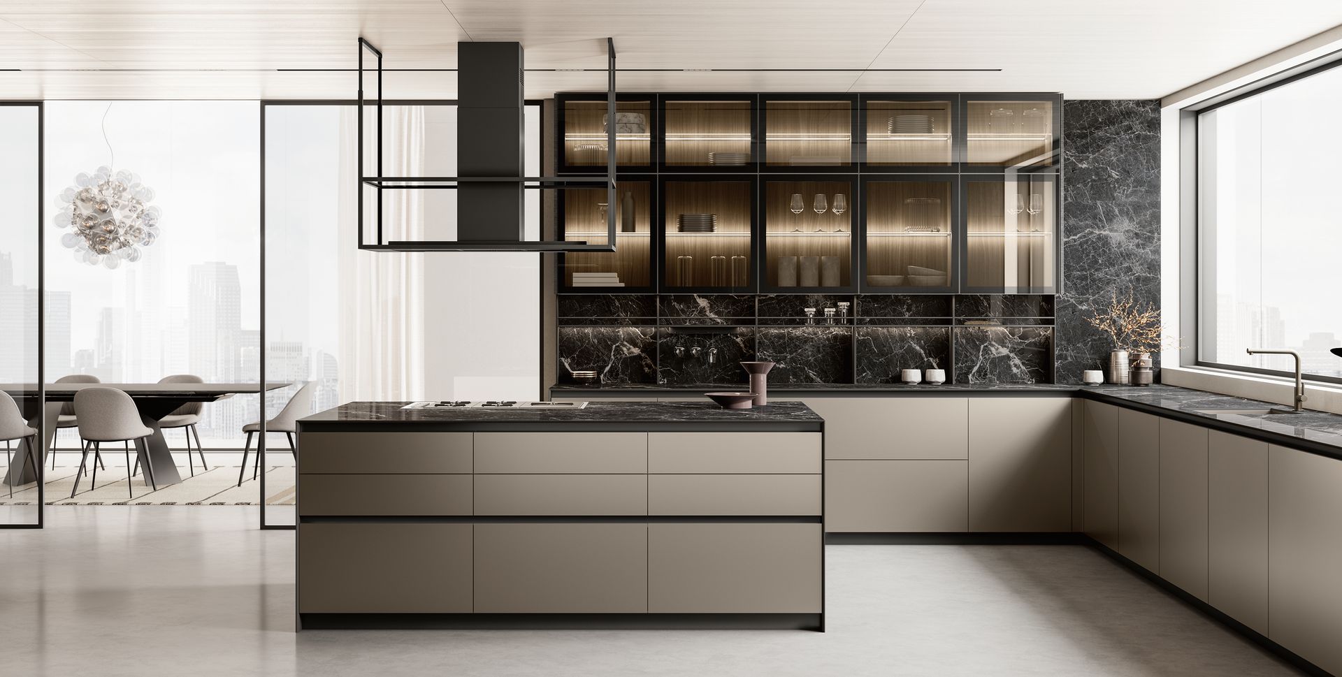 Cucina moderna con dettagli gialli, lampada a sospensione, tavolo da pranzo e sedie.
