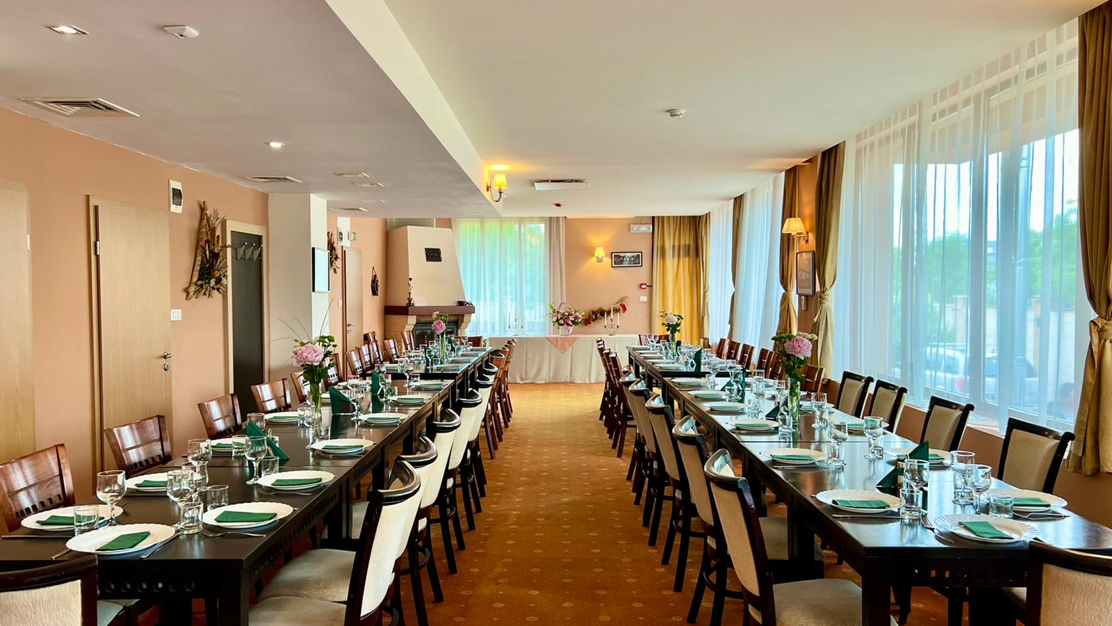 Business King cu balcon