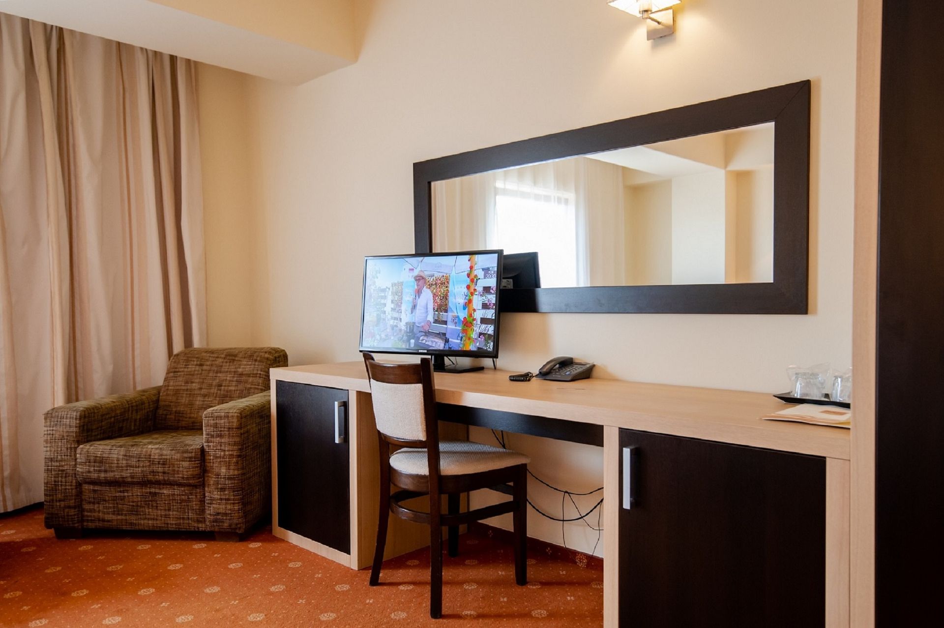 Business King cu balcon