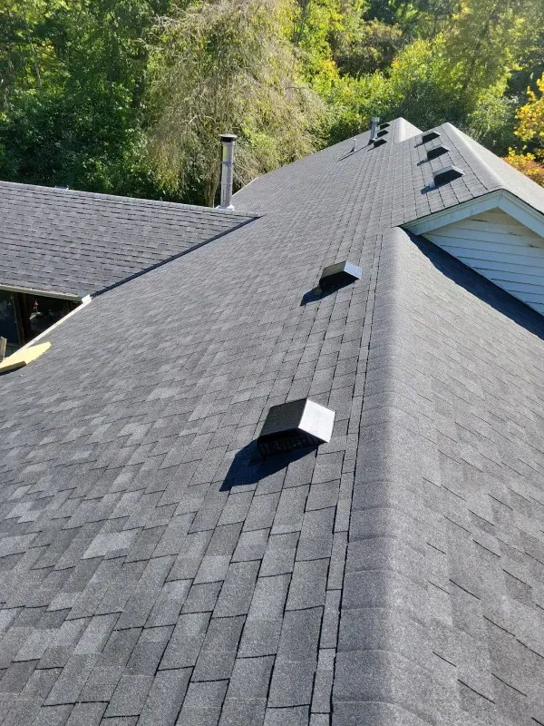Residential roof installation in Hamilton OH by Haubner Construction