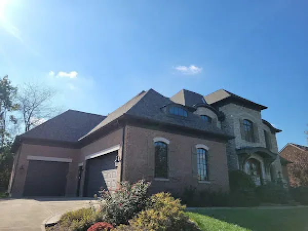 Residential roof installation in Hamilton OH by Haubner Construction