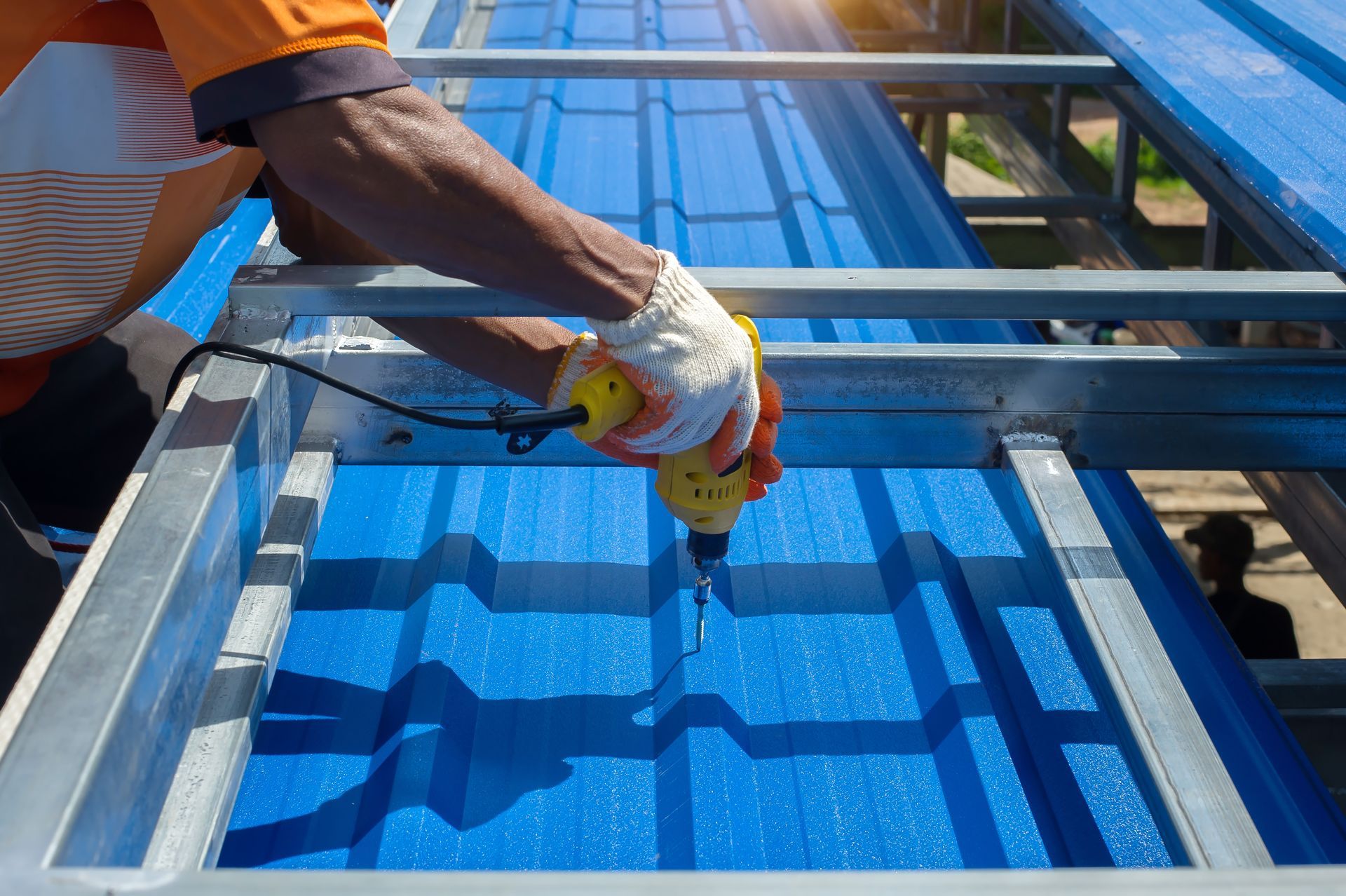 For quality commercial roofing in Greater Cincinnati, call Haubner Construction