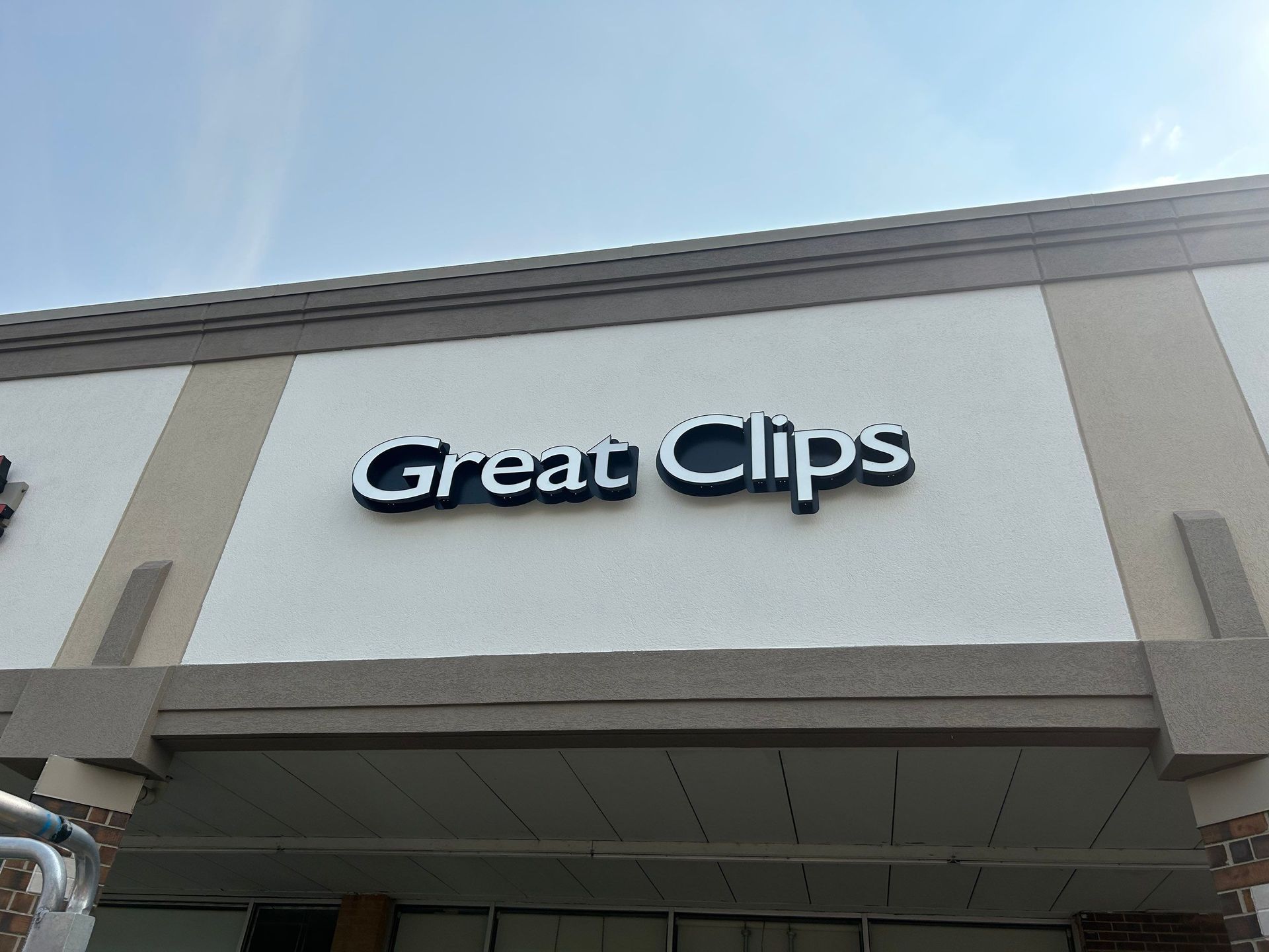 Unveiling Great Clips Crystal Lake A Sanctuary for Hair Transformation