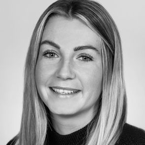 Lena Sturm, Praxis Dr. med. Sven Lienert und Kollegen:innen