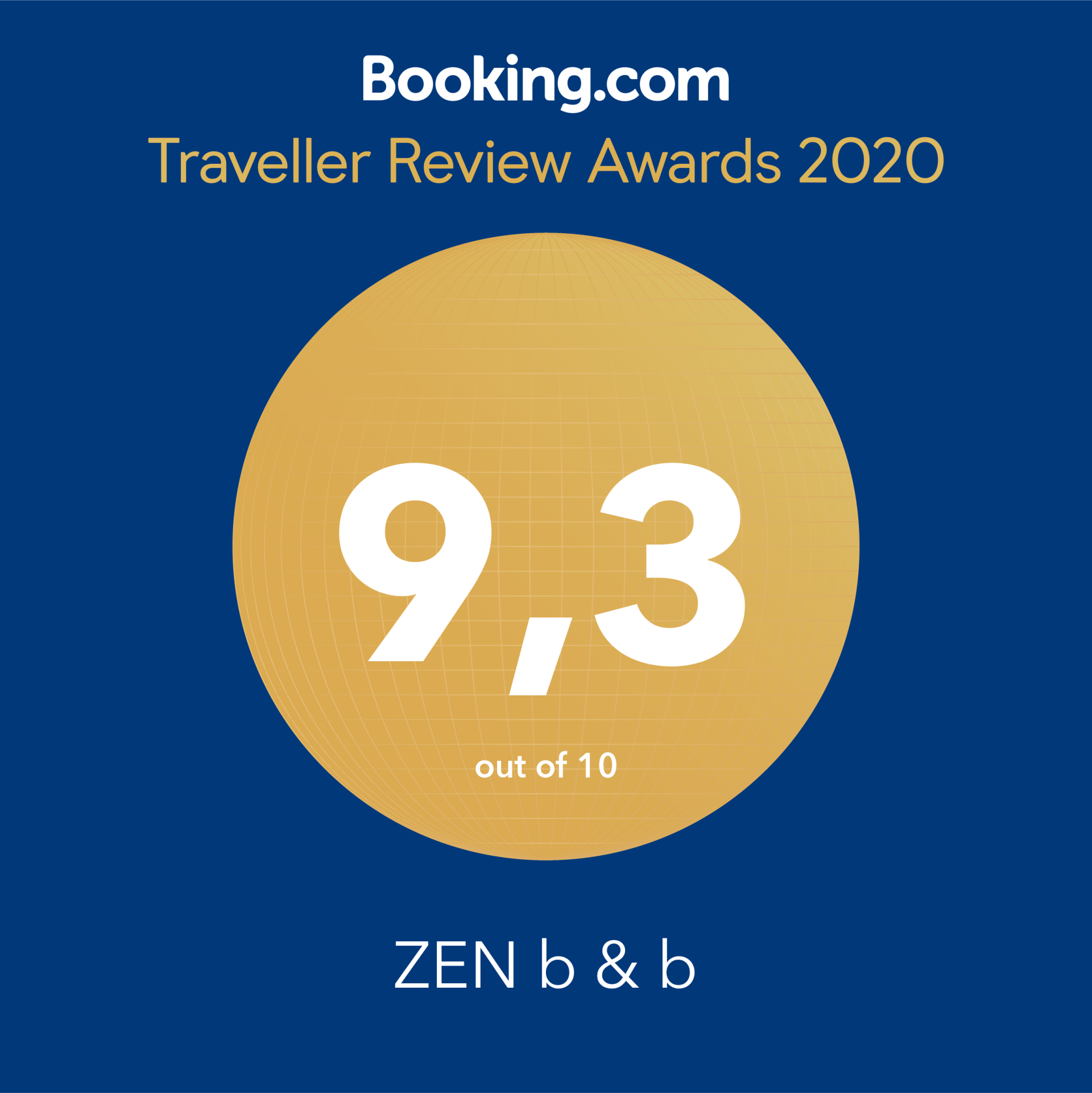 Booking.com-award voor ZEN b & b: beoordeling van 9,3 uit 10. Gouden cirkel, witte tekst op een blauwe achtergrond.