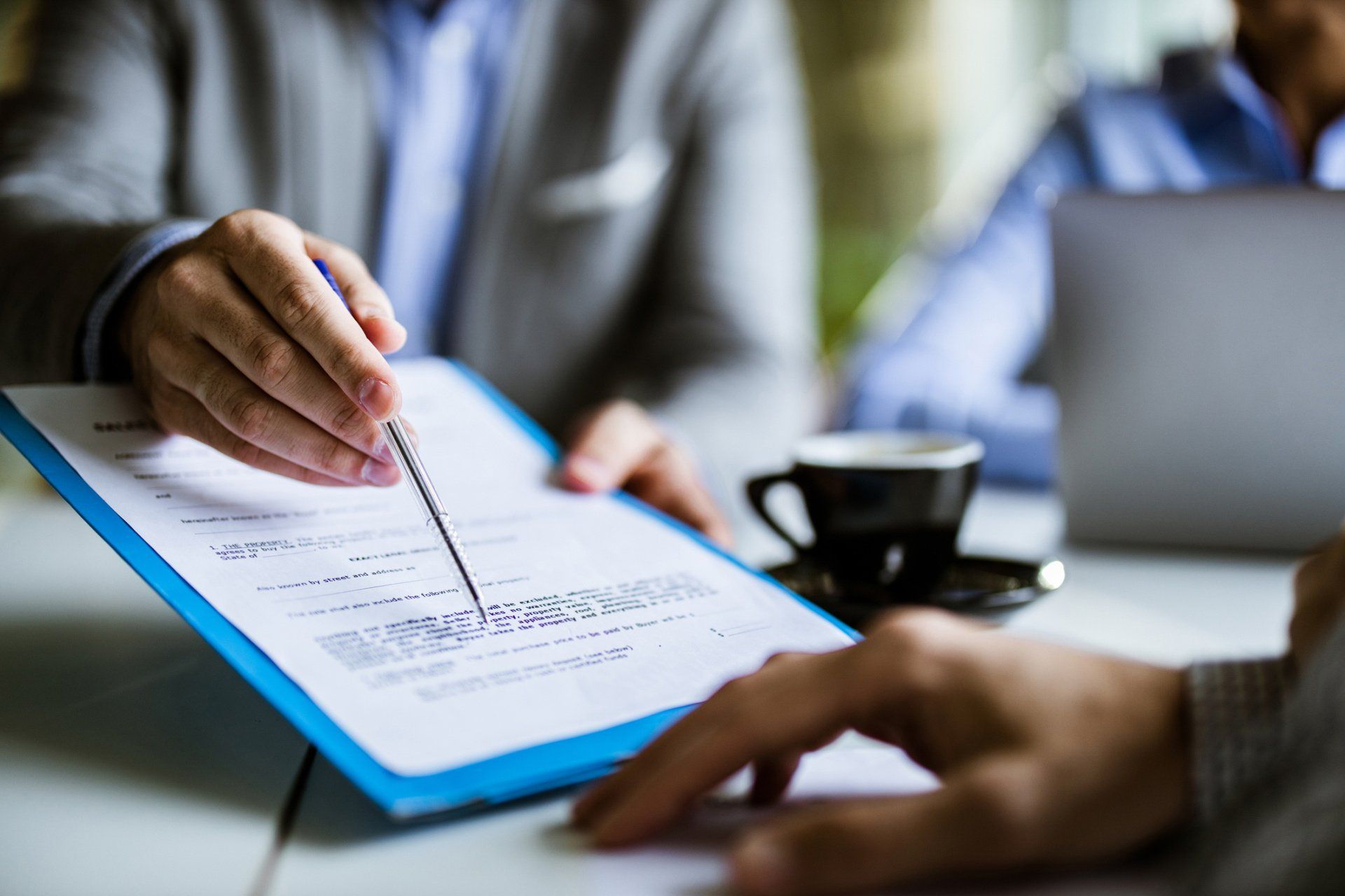 Contract Signing — Lincoln, NE — Advantage Insurance Agency