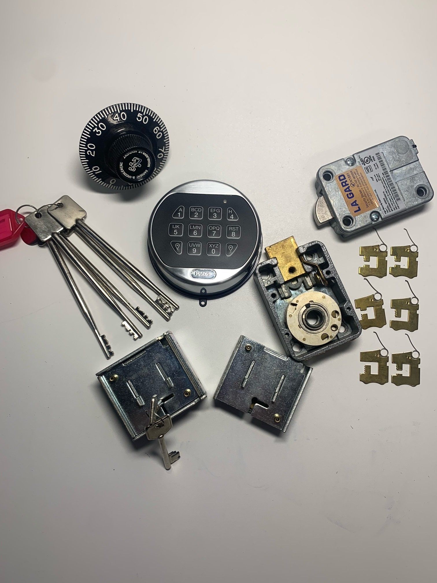 Door Lock Accessories — Mt Waverley, VIC — Armstrong Staysafe