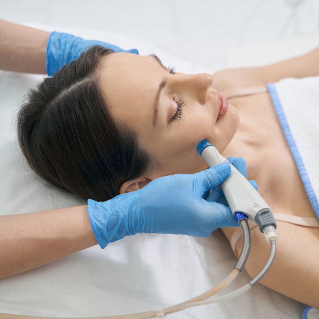 Hydrafacial i Kristiansand. Hudpleie uten nedetid