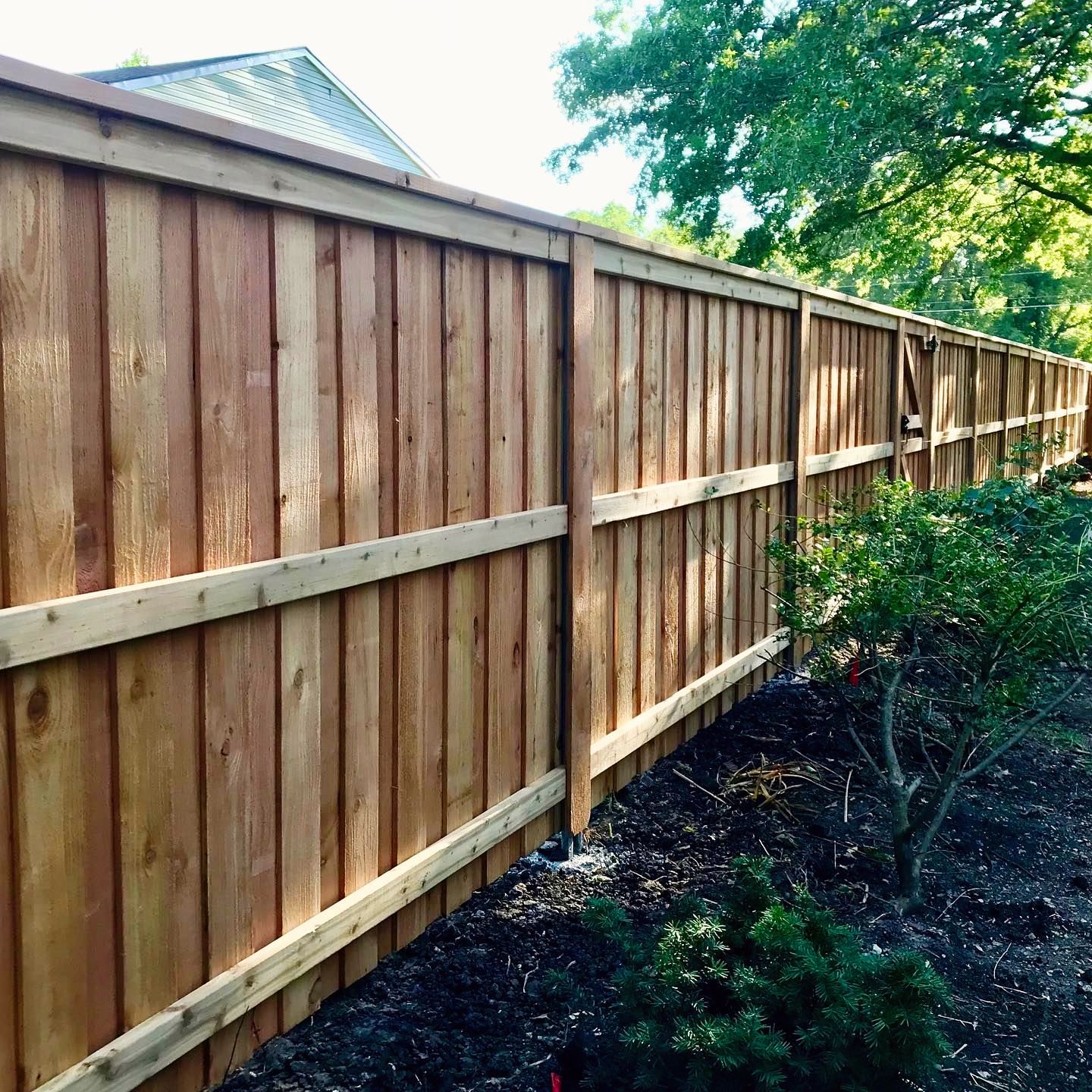 Rohn Fencing Fencing Company Lee's Summit MO | Roy & Son Fencing