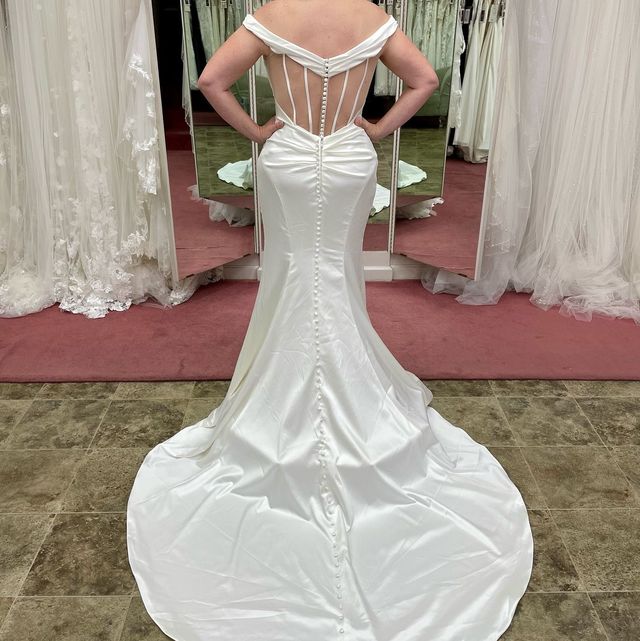 plus size prom.dresses Plus-Size Prom Dress w1232 by Poly USA Emerald / 22W sweeping skirt makes a Stone Grey What Dress Shoes and Size:32W 32L