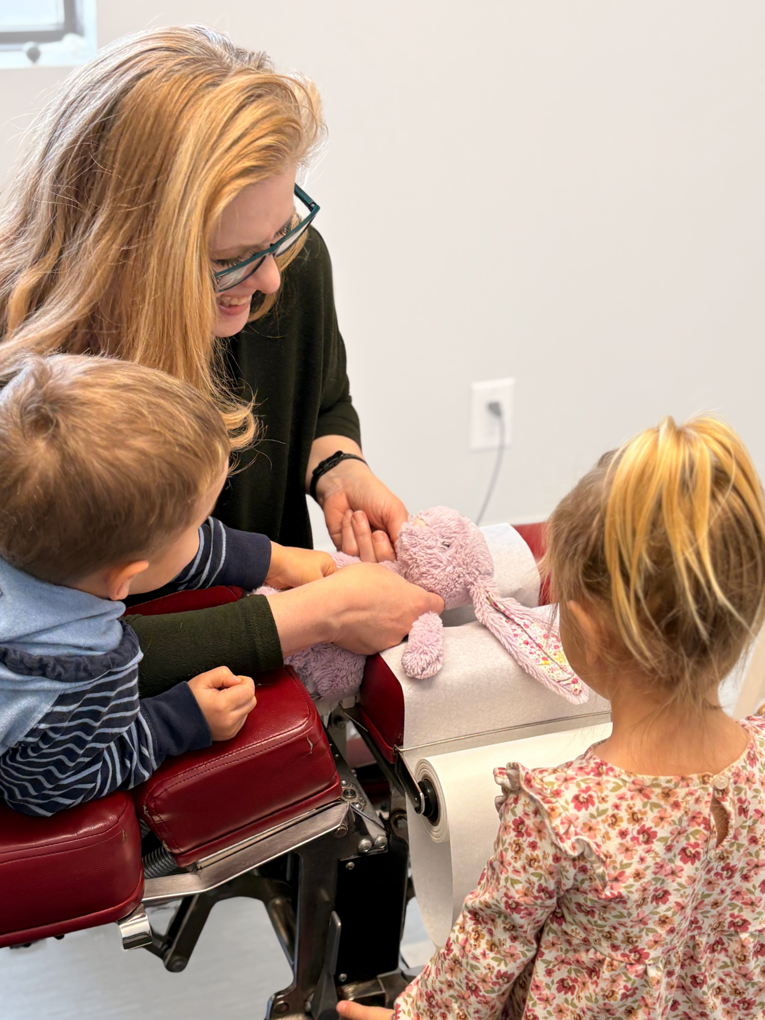 Meadowood Family Chiropractic, Dr. Deidre Valaquenta, Family Wellness, Children, St. Vital, Winnipeg, Wellness
