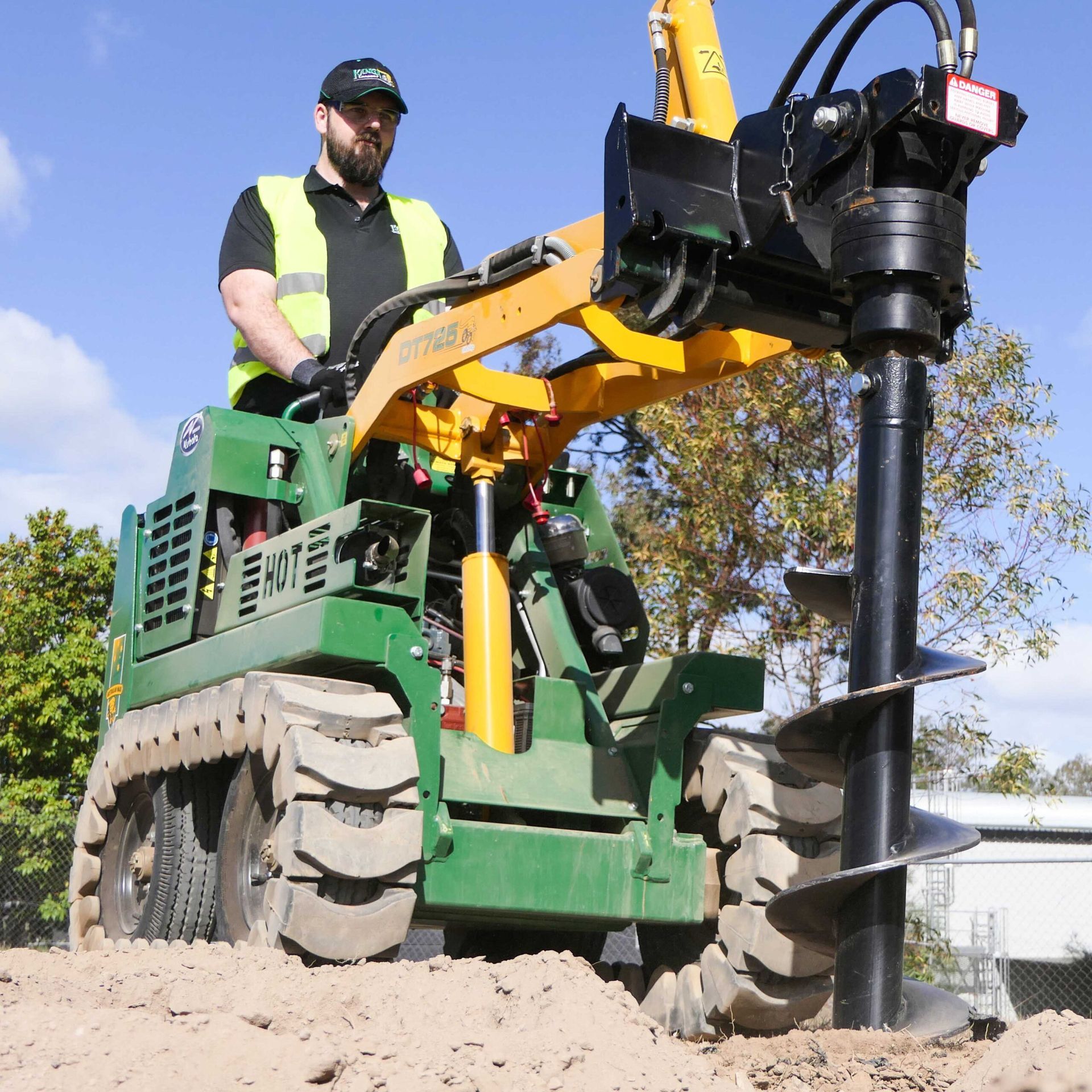 Kanga auger attachment hire