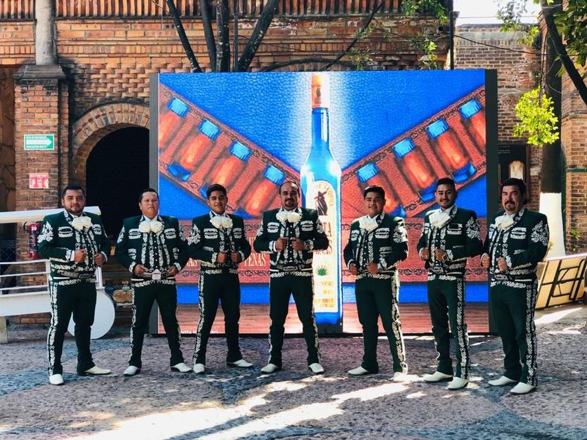 MARIACHI MONUMENTAL DE IRAPUATO – Ranchera