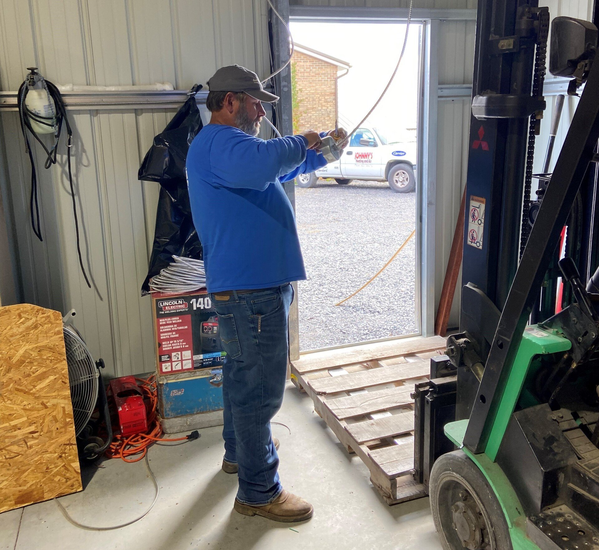 Fixing HVAC Electrical Issues — Kingsport, TN — Johnny's Electrical & HVAC