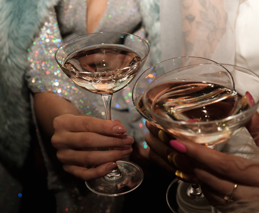 Fizz Walnut Creek hosts Taylor Swift Album Release Party.
