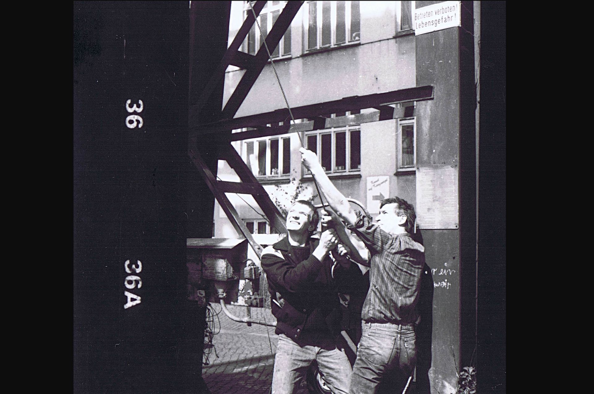 Sebastiano Toma, Kampnagel Hamburg, Fliegende Bauten Zelttheater