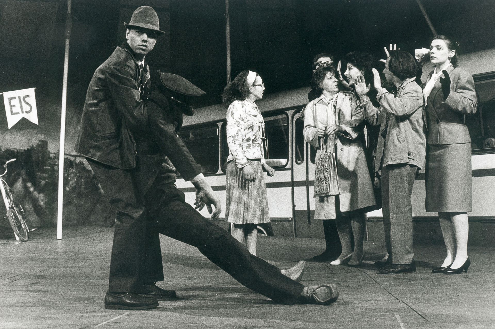 Sebastiano Toma, Kampnagel Hamburg, Fliegende Bauten Zelttheater