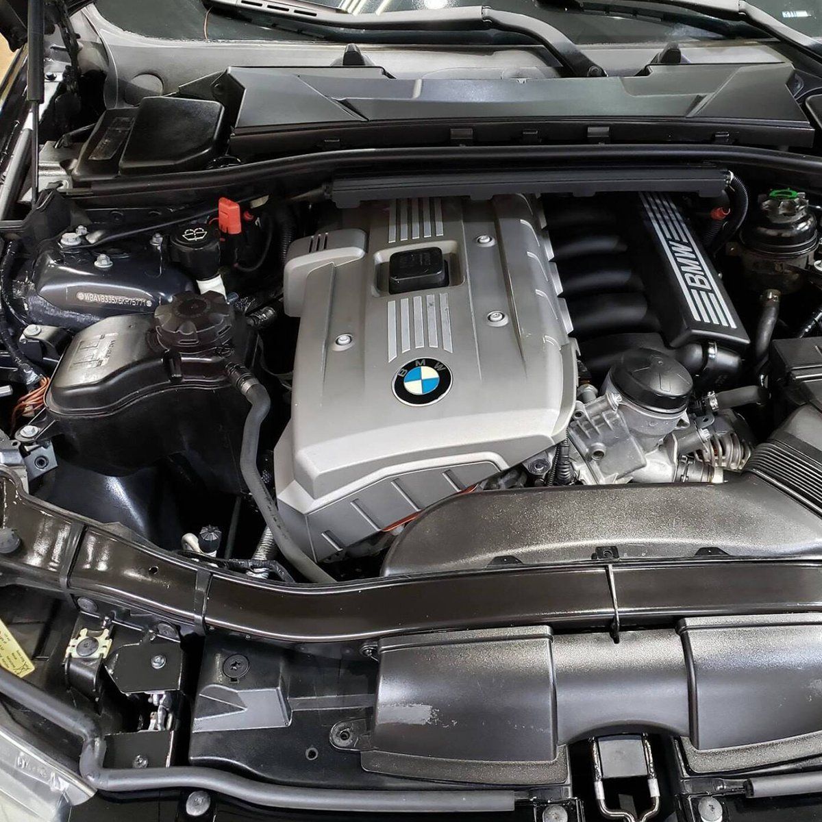 BMW Engine BMW Engine