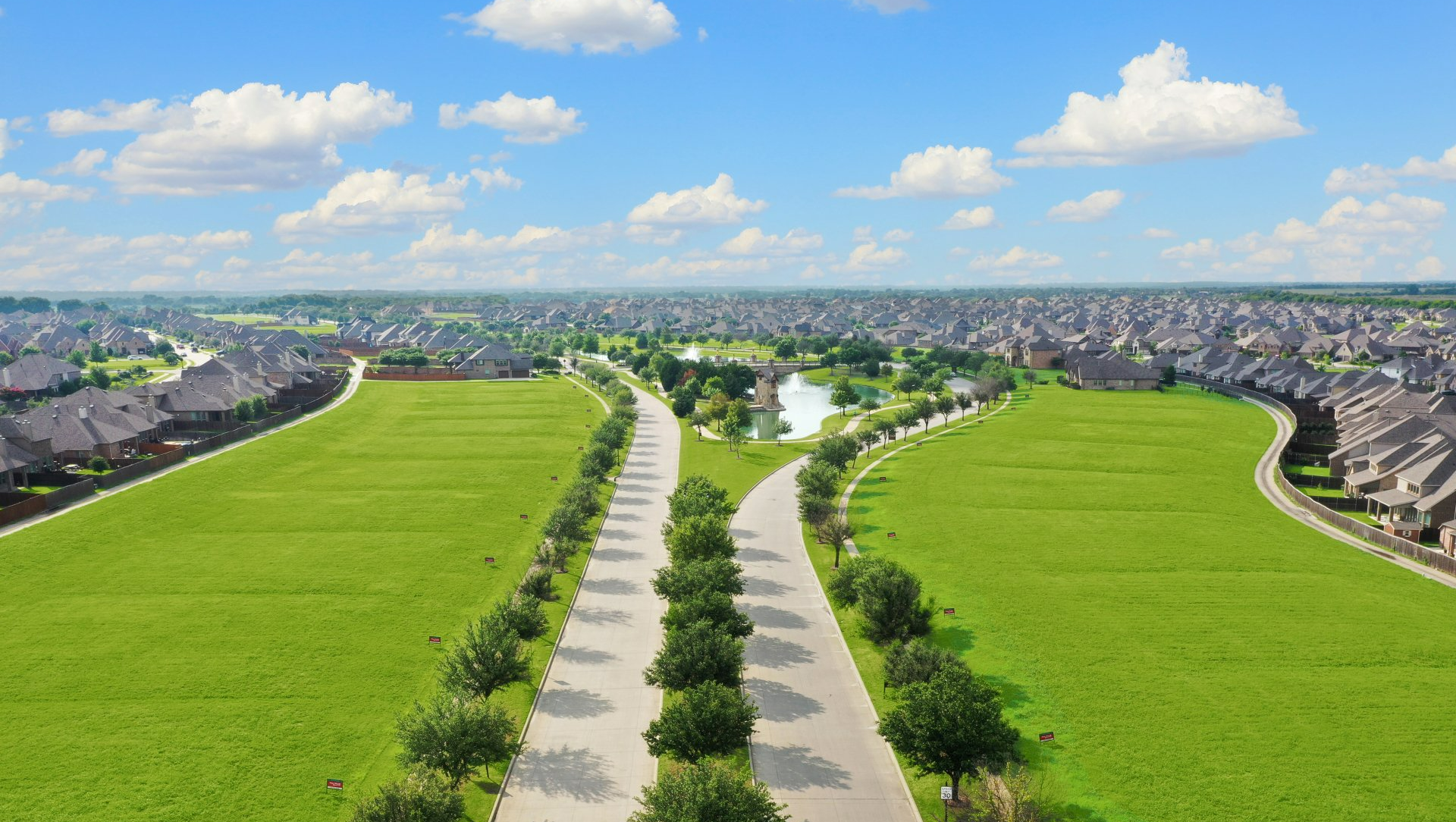 Community Entrance | Devonshire Living | Forney, TX 75126