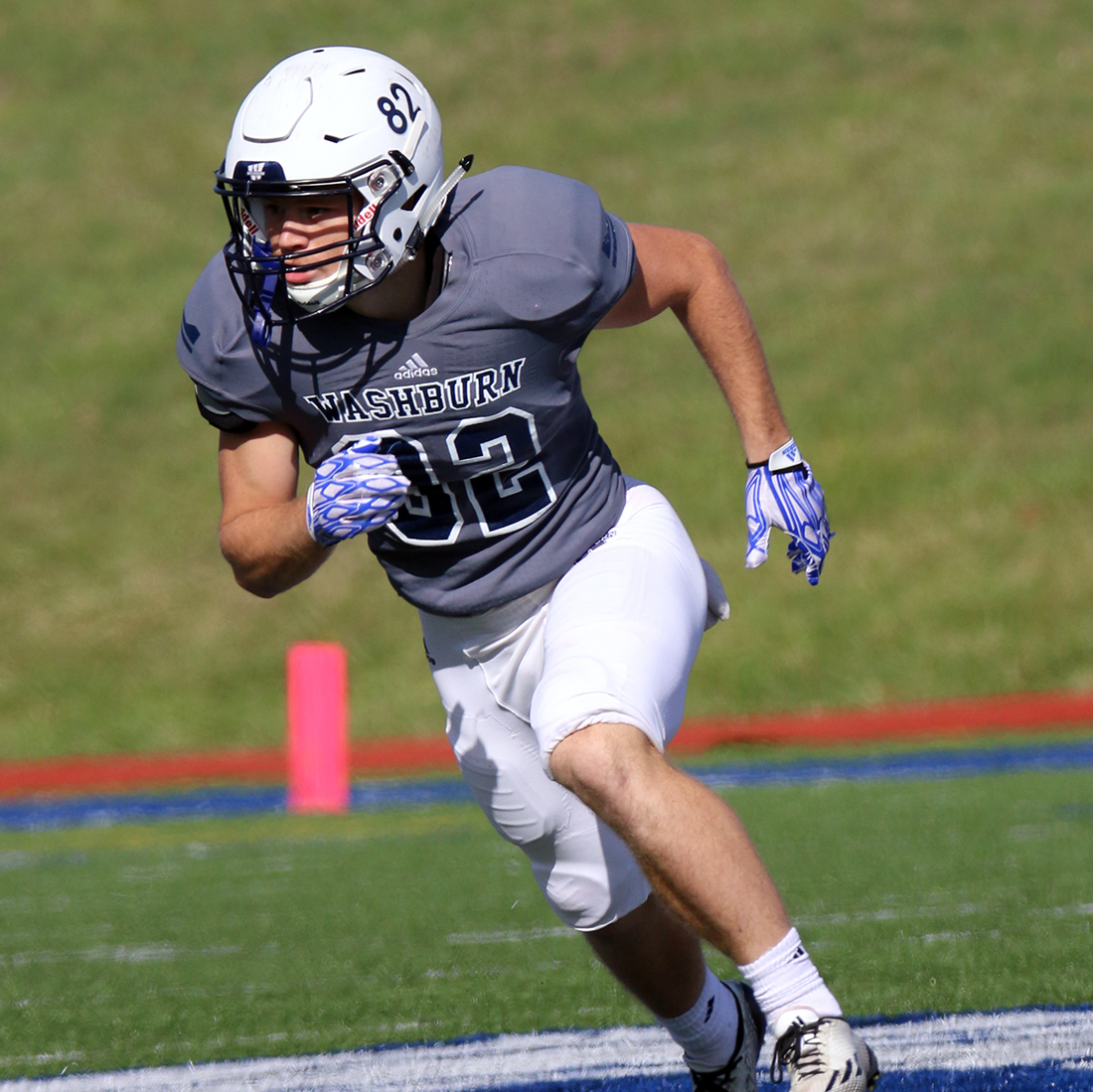 A football player with the number 32 on his jersey