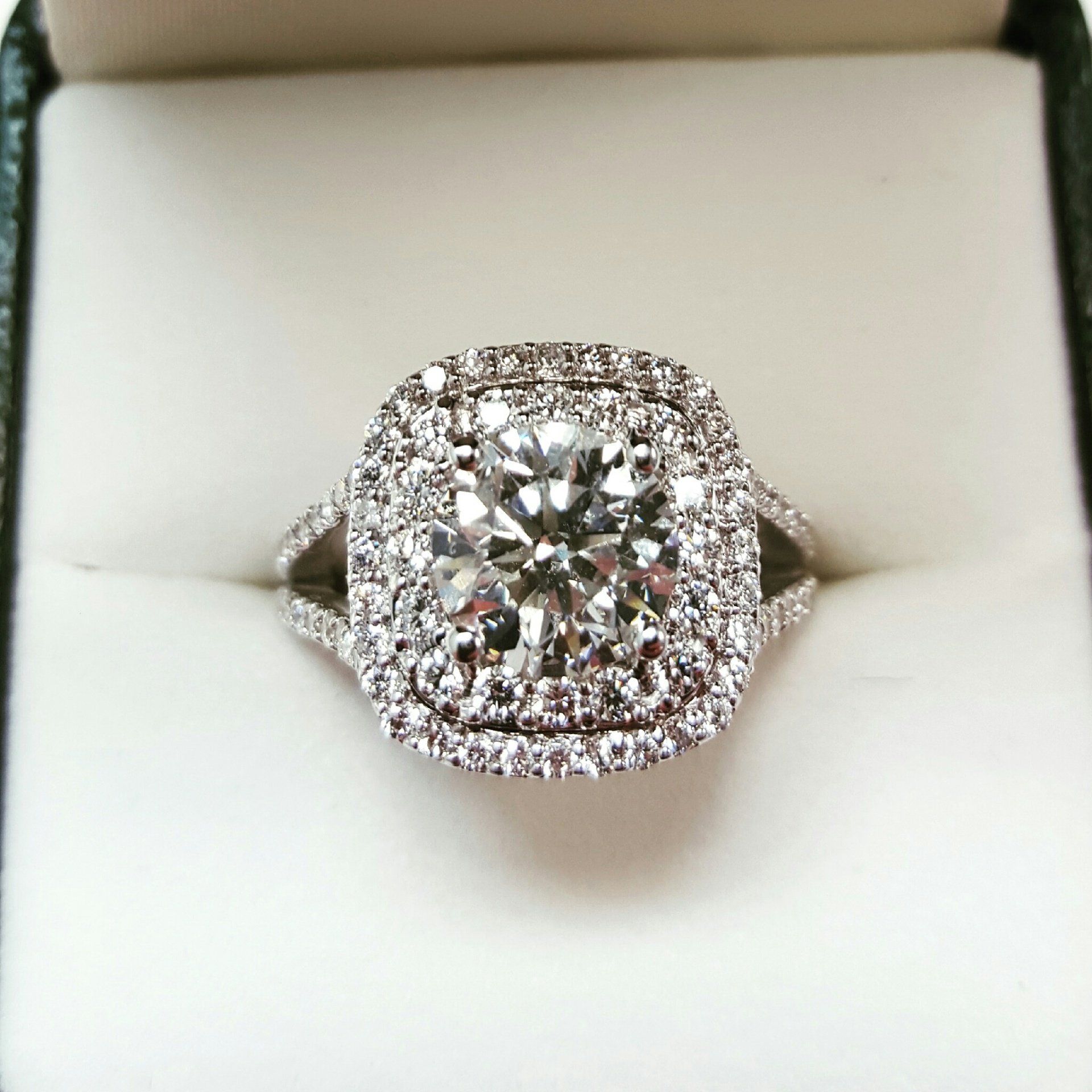 Double Halo Ring