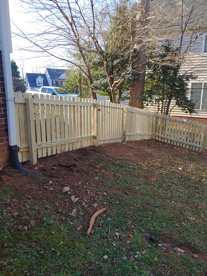 Picket Fence — Vale, NC — Catawba Valley Fence