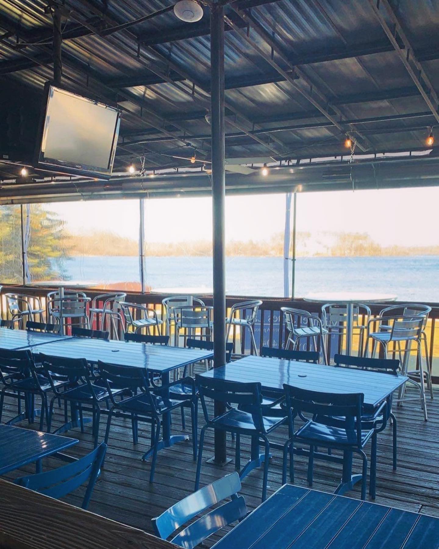 Ponemah Lakeside Lodge Fenton, MI