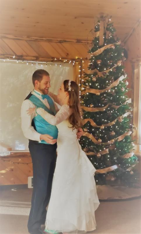Newly weds dancing happily