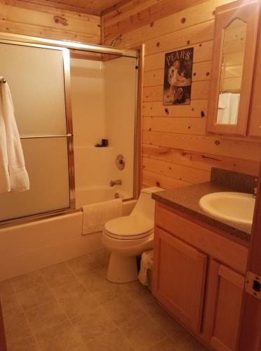 Bathroom with a shower room