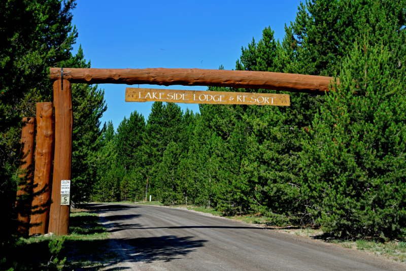 Lakeside wooded archway