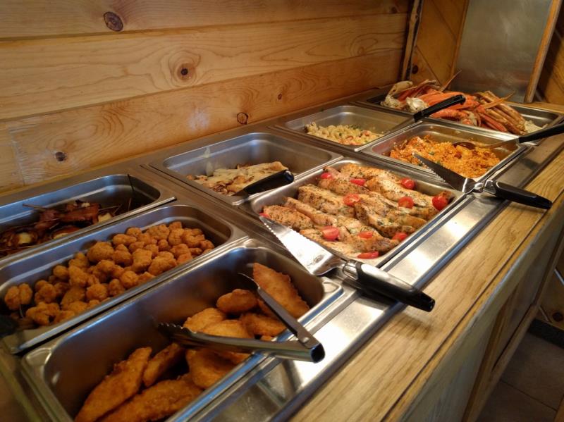 Food on serving disihes