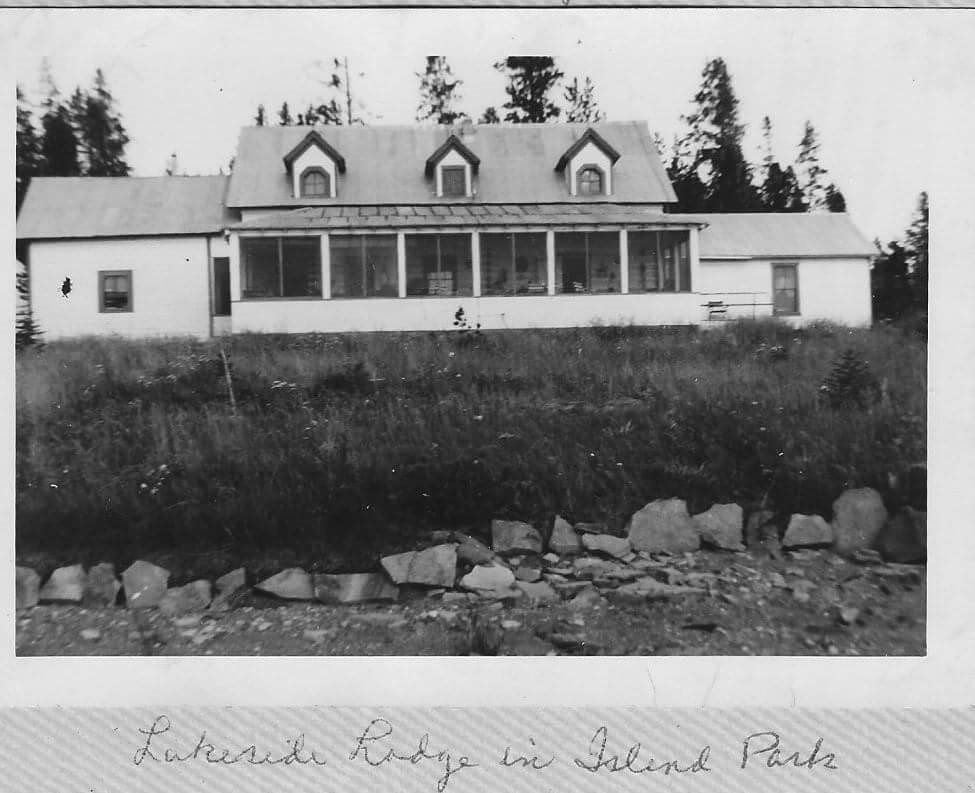 black and white picture of old home