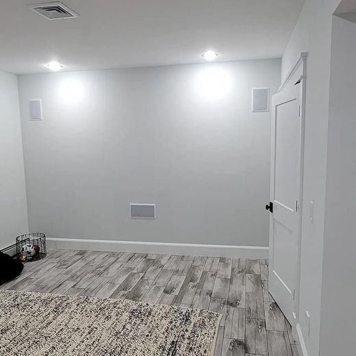 Newly Painted Living Area — Poughquag, NY — Mino’s Painting Inc Newly Painted Living Area — Poughquag, NY — Mino’s Painting Inc