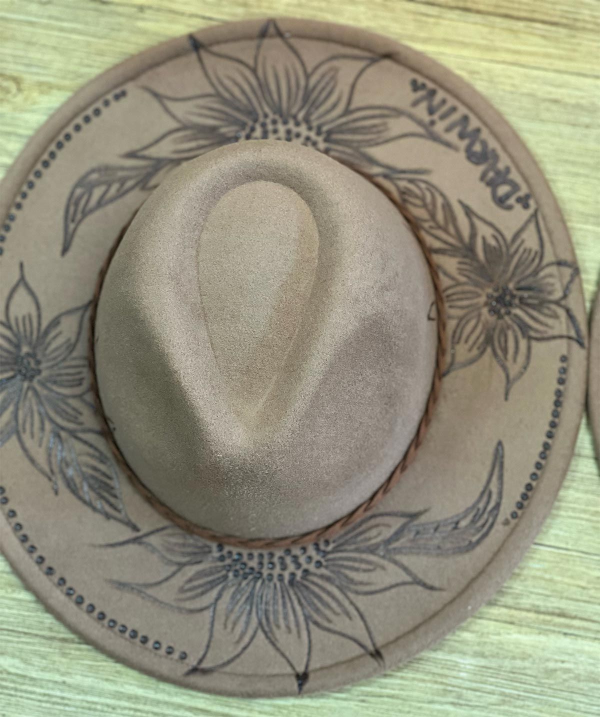 Brown Hat With Flower Embroidery - Women's Clothing in Darwin