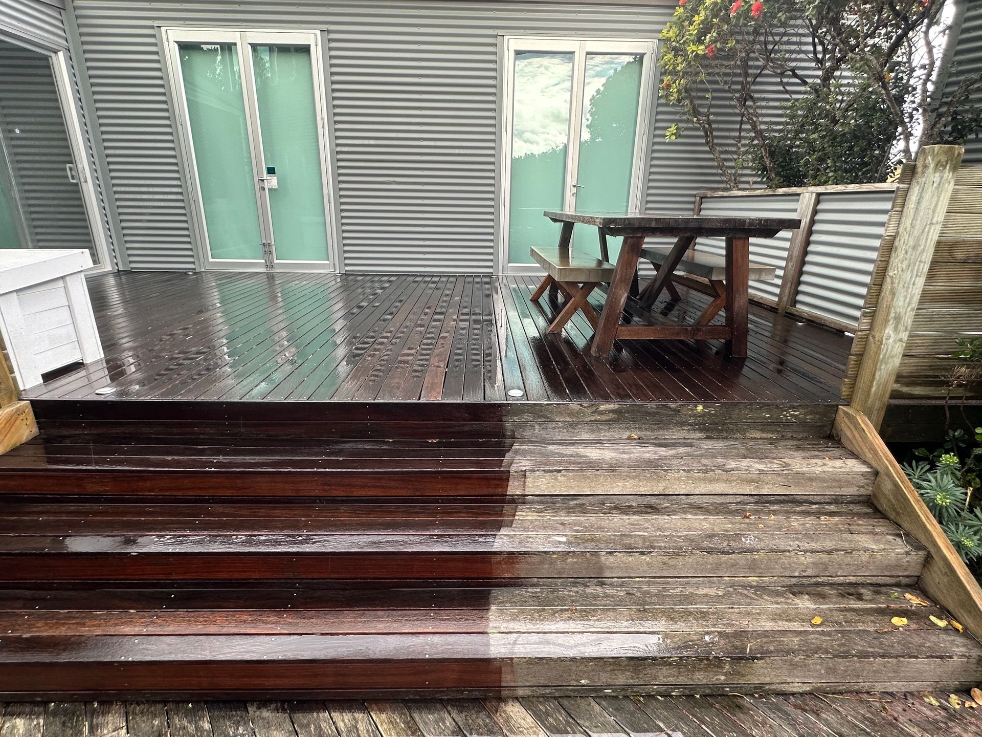 Deck Cleaning Omaha | Timber Deck Washing Omaha