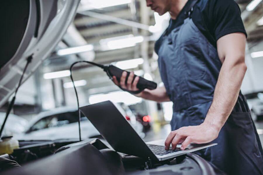 Auto elektronikas diagnostika un remonts
