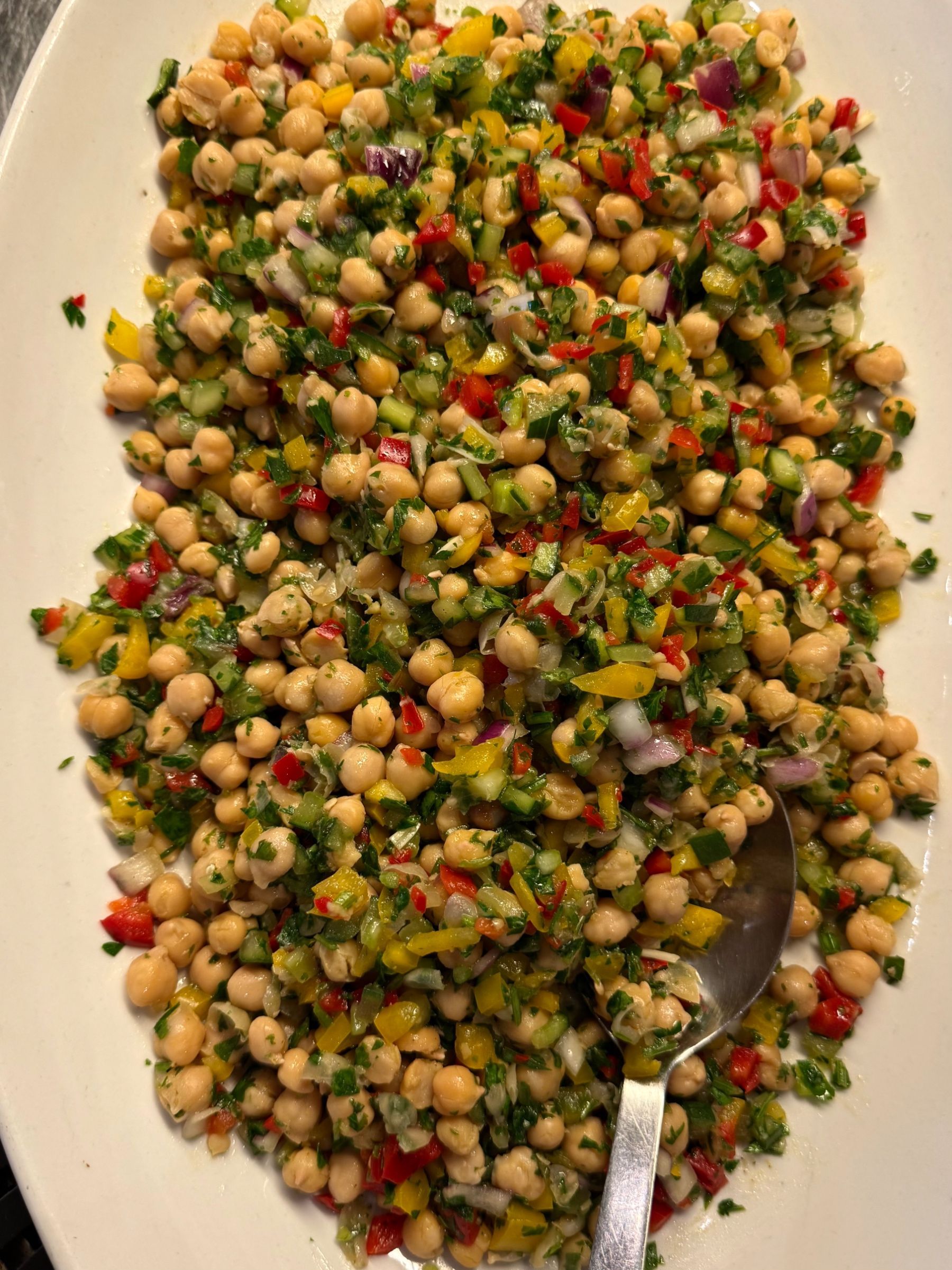 Yumcious harvest table chickpea salad
