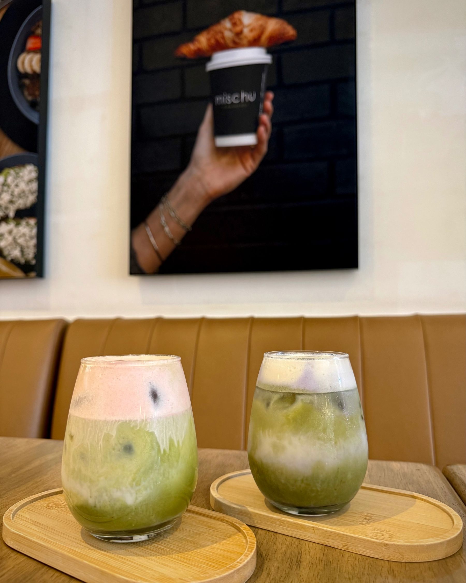 Strawberry Cream Matcha and Butterfly Pea Matcha served iced at Mischu in Sea Point.