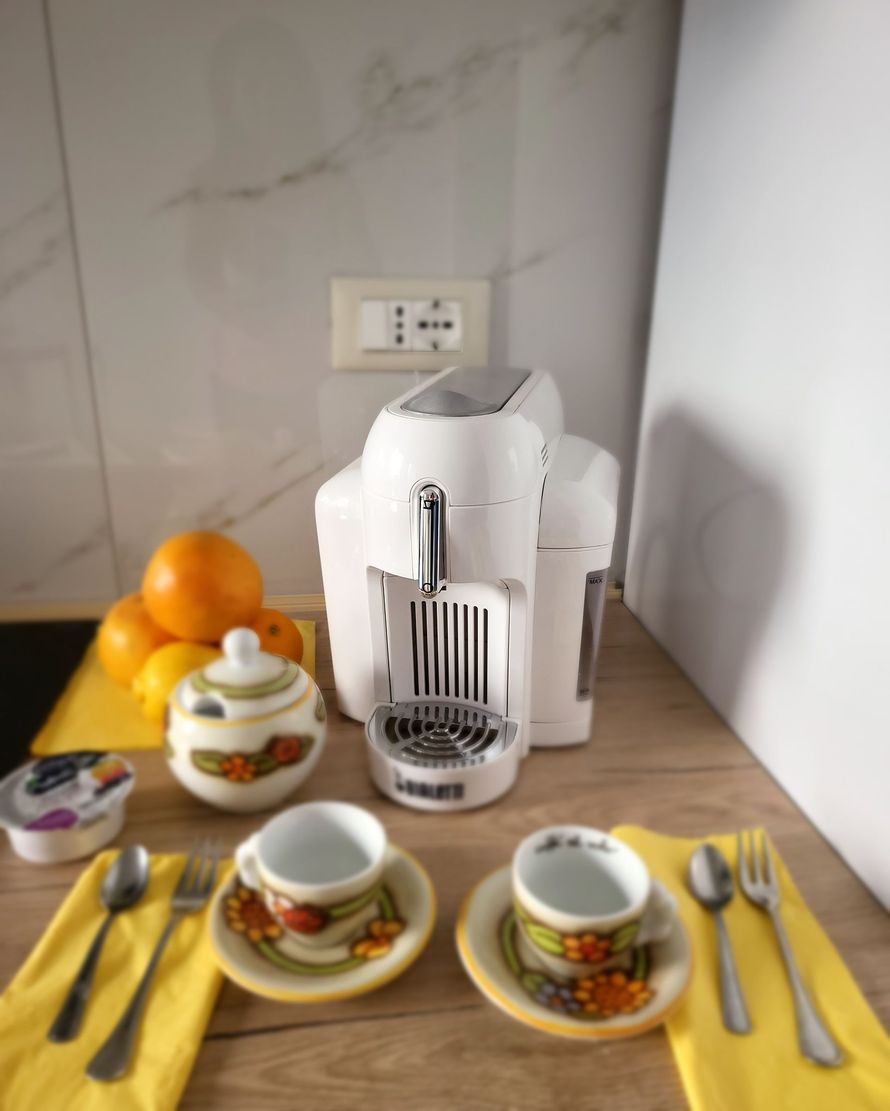 ANGOLO COLAZIONE