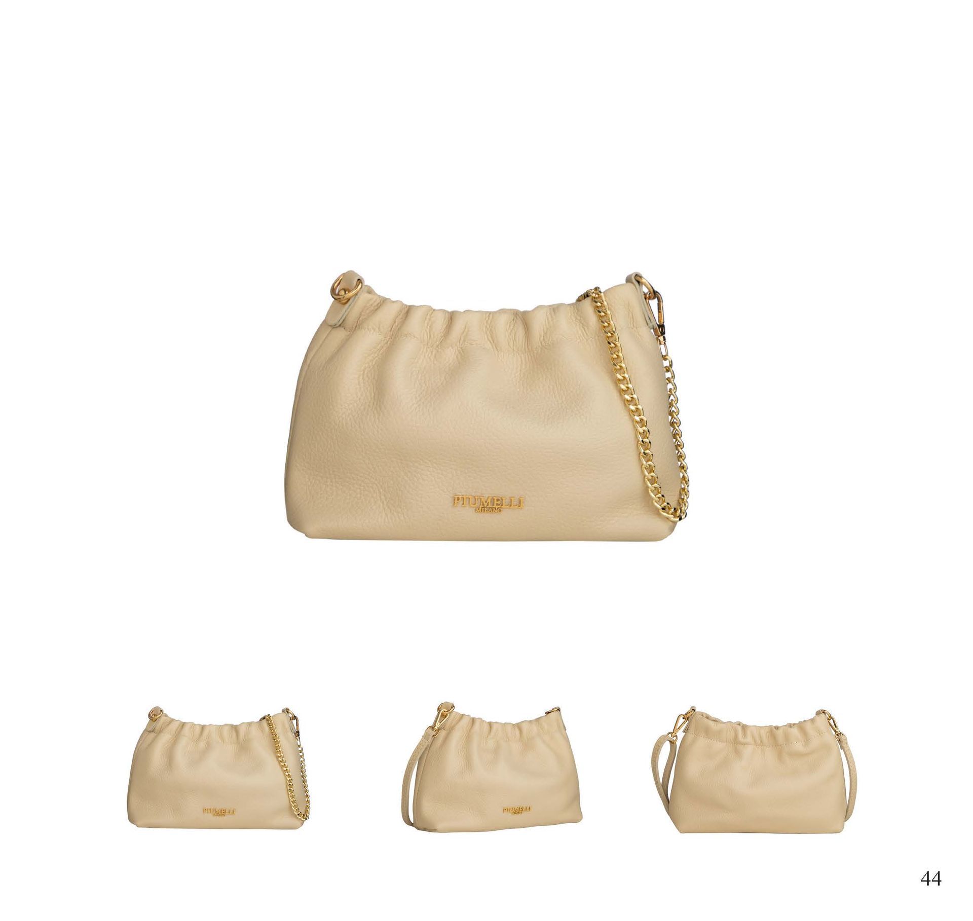 Beigefarbene Schultertasche aus Leder mit goldenem Kettenriemen; Abbildungen von drei kleineren Taschen finden Sie unten.