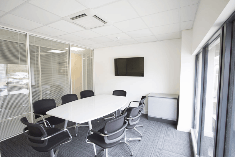 Meeting Room with fast internet in Farnham