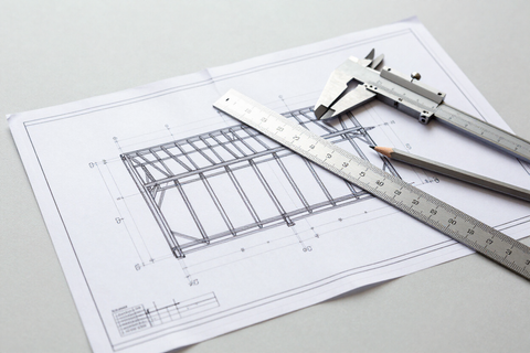 Plano y materiales de construcción en seco