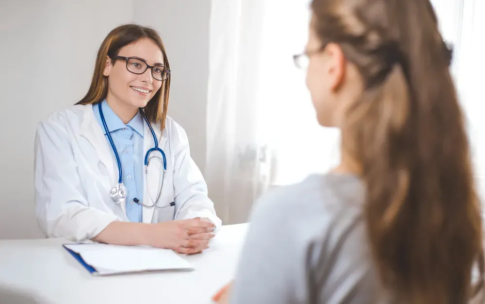 IVF doctor discussing with patient at El Paso clinic