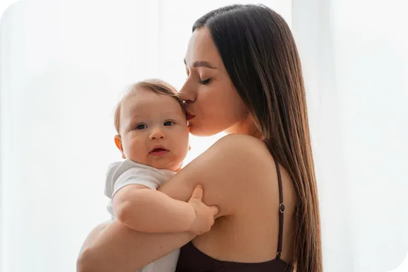 Female fertility specialist with  IVF pregnant lady 